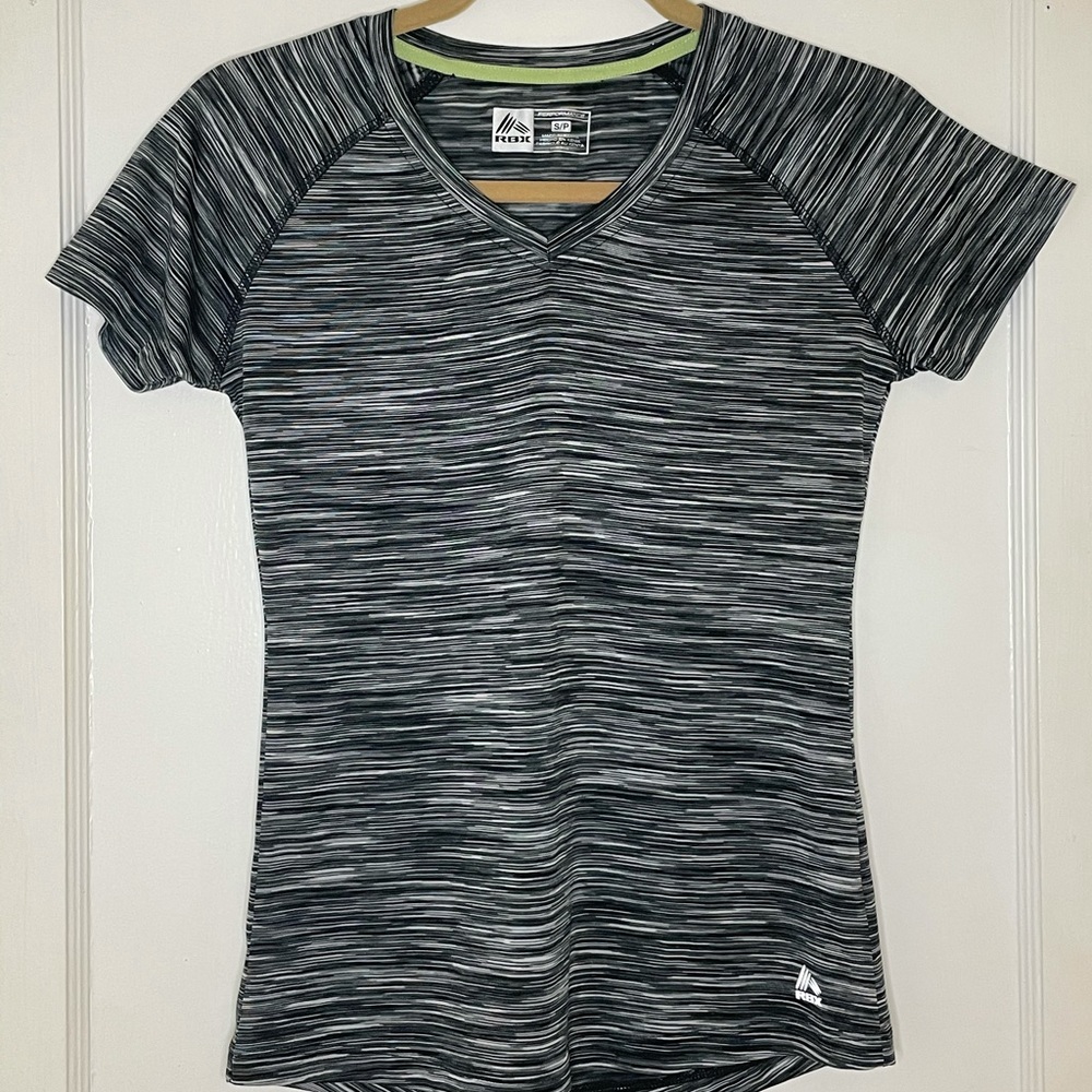 Reebok performance gray short sleeve- Small